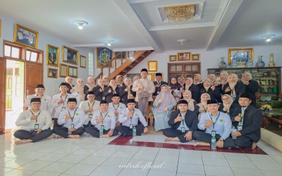 Keluarga Besar MTs Serba Bakti Awali Tahun Pelajaran 2026/2027 dengan Silaturahmi, Ziarah, dan Meneguhkan Ikhtiar Bersama